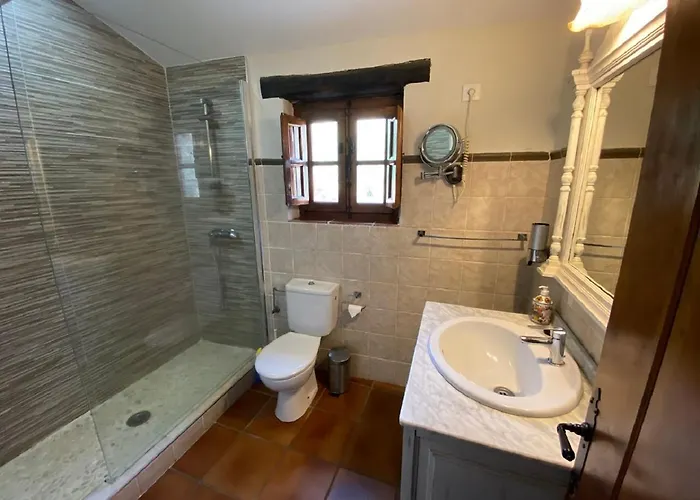 Virgen De La Cabeza Villa *